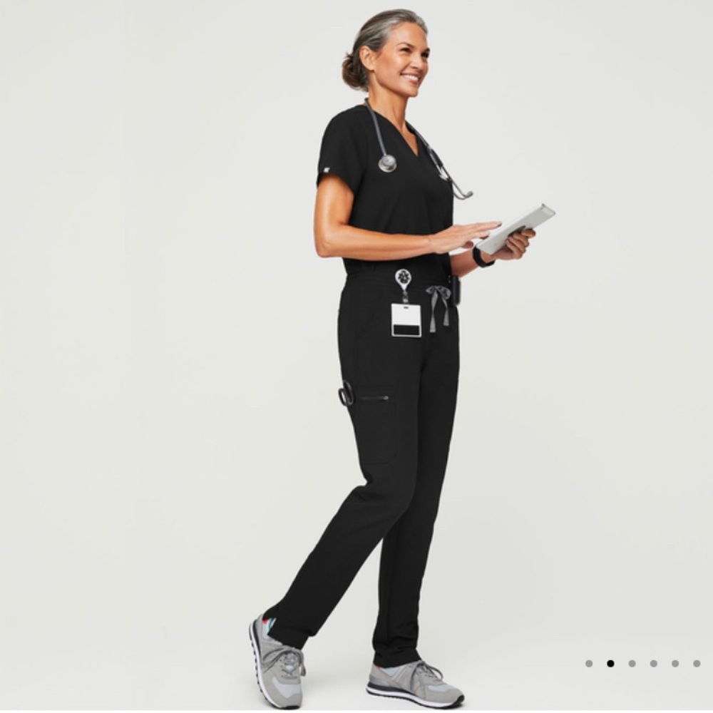 Figs yola skinny scrub bottoms